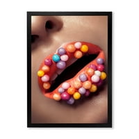 Дизайнарт 'близък план на креативен грим върху женски устни с Лолипоп' модерна рамка Арт Принт